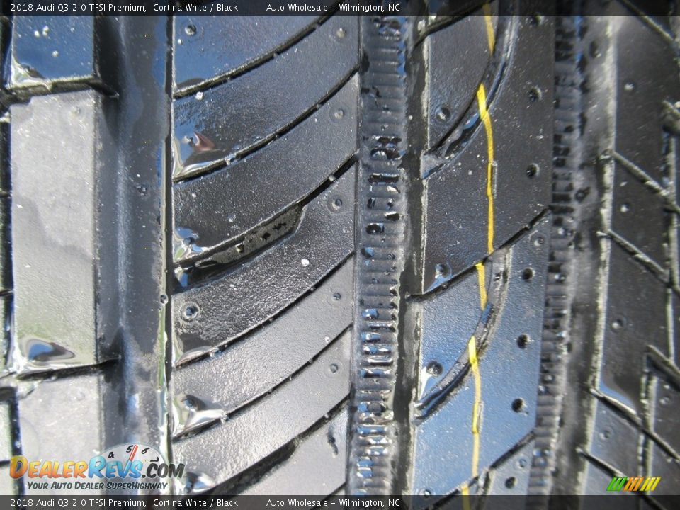 2018 Audi Q3 2.0 TFSI Premium Cortina White / Black Photo #8
