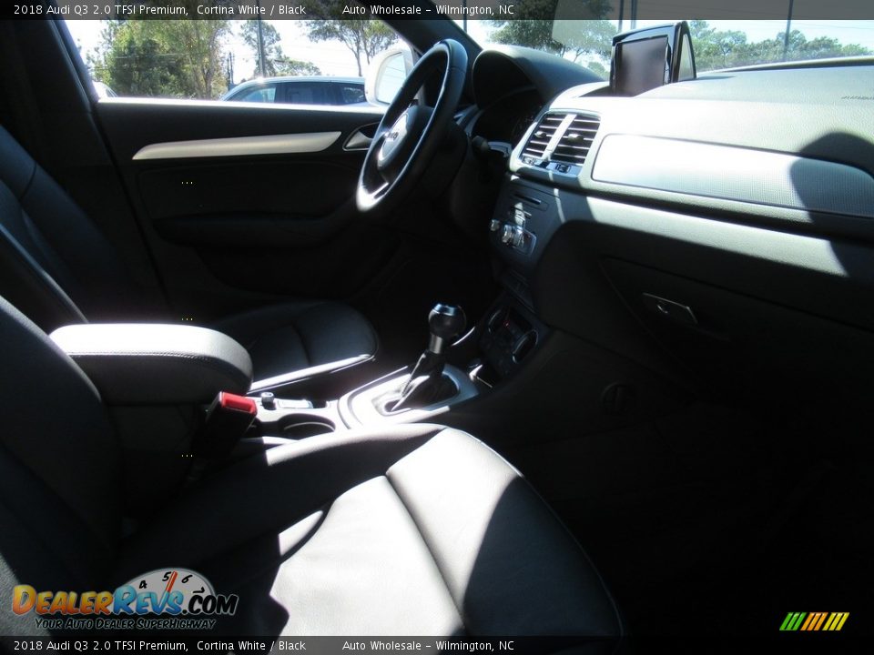 2018 Audi Q3 2.0 TFSI Premium Cortina White / Black Photo #11