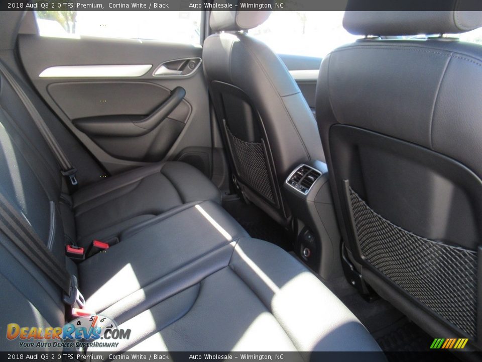 2018 Audi Q3 2.0 TFSI Premium Cortina White / Black Photo #12