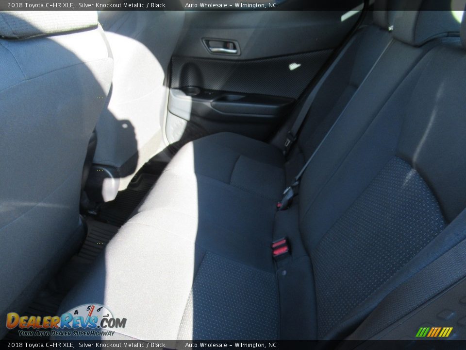 2018 Toyota C-HR XLE Silver Knockout Metallic / Black Photo #12