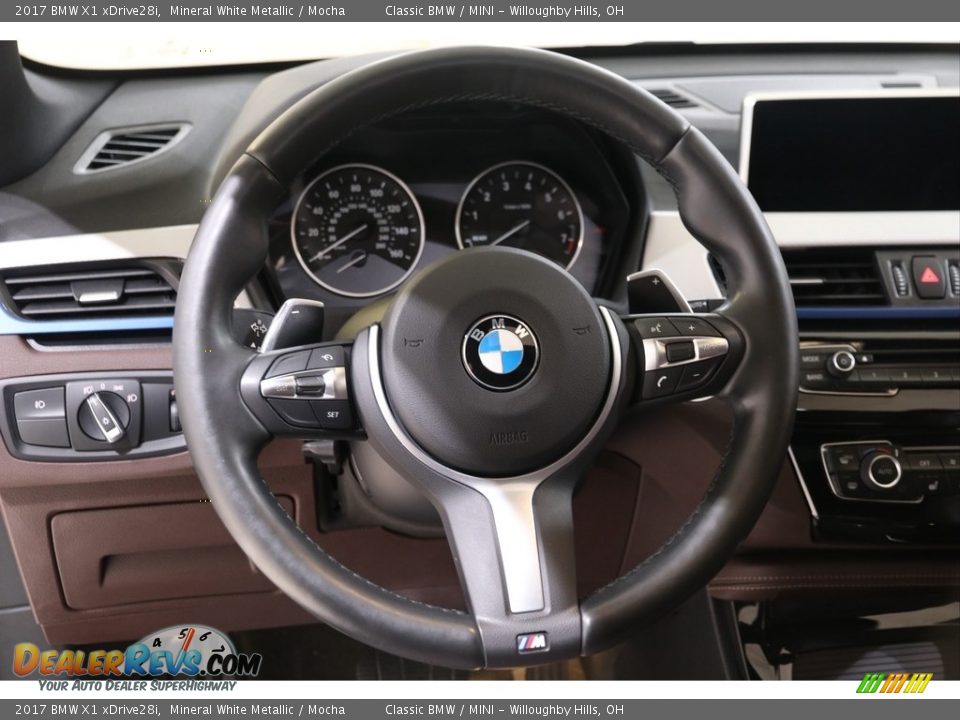 2017 BMW X1 xDrive28i Mineral White Metallic / Mocha Photo #9
