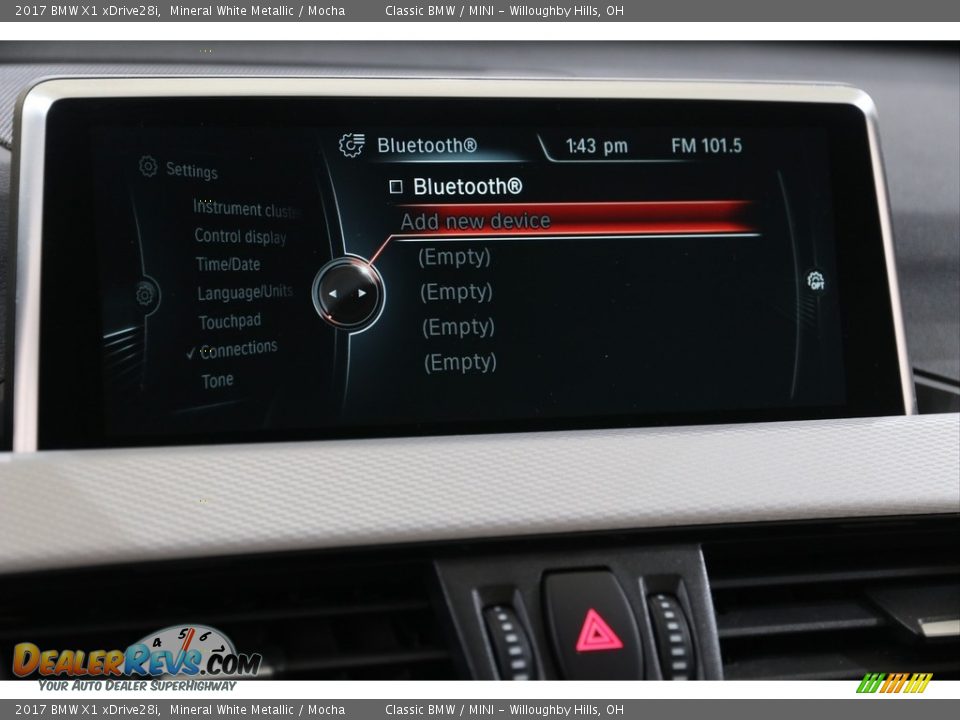 2017 BMW X1 xDrive28i Mineral White Metallic / Mocha Photo #15