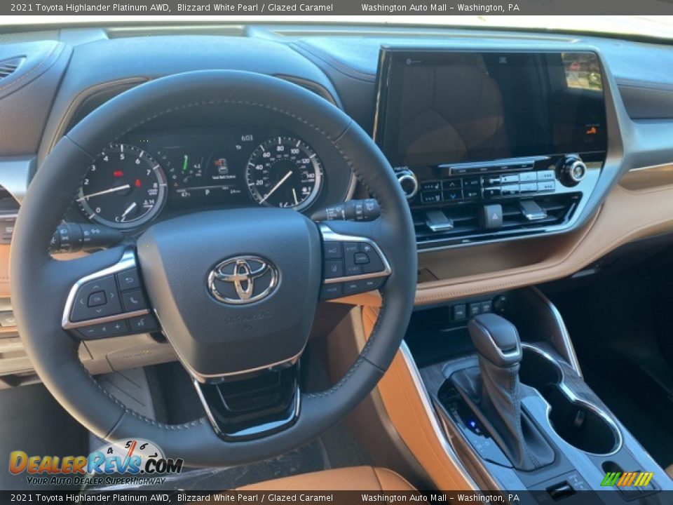 Dashboard of 2021 Toyota Highlander Platinum AWD Photo #6