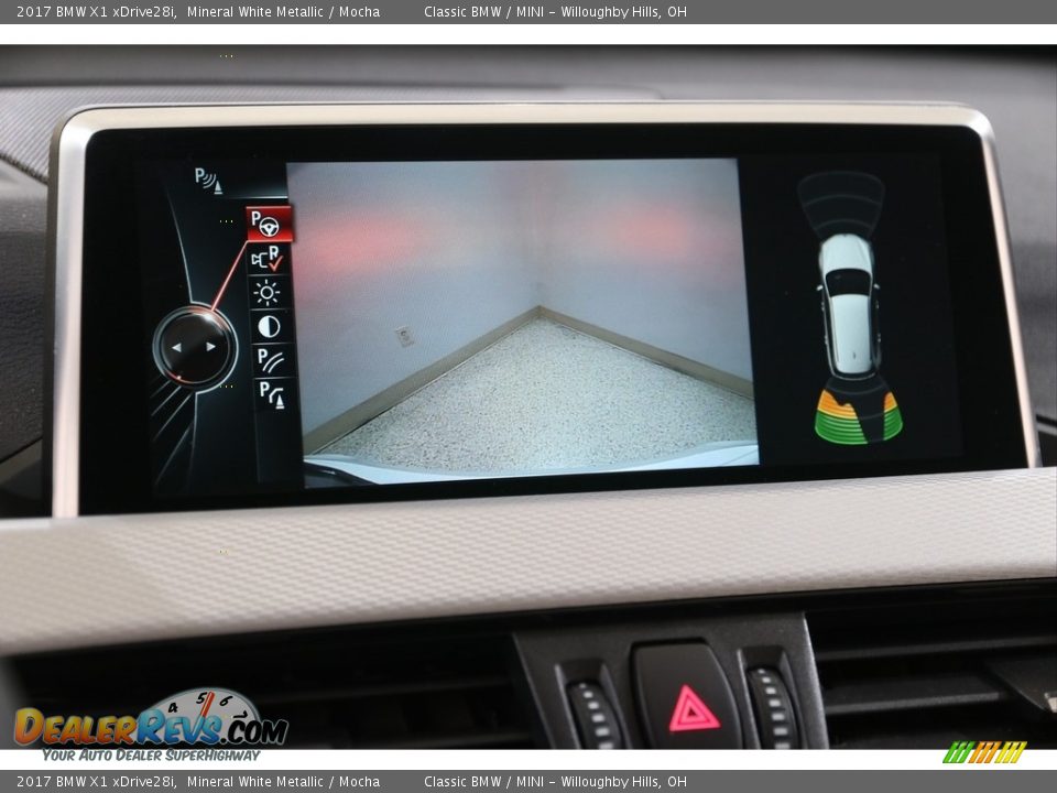 2017 BMW X1 xDrive28i Mineral White Metallic / Mocha Photo #20