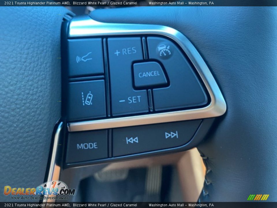 2021 Toyota Highlander Platinum AWD Steering Wheel Photo #8