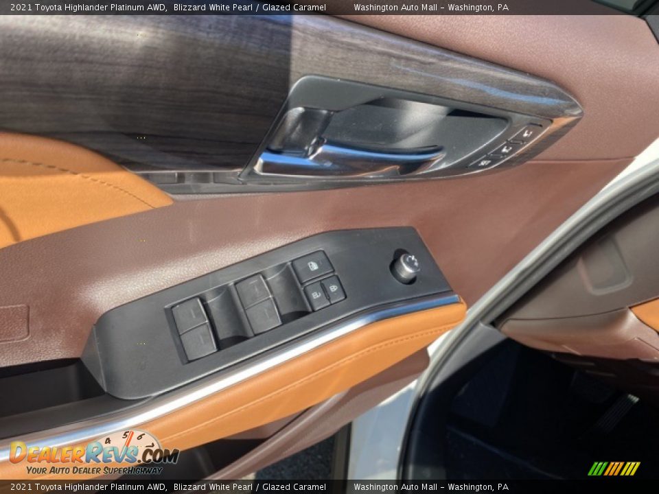 2021 Toyota Highlander Platinum AWD Blizzard White Pearl / Glazed Caramel Photo #21