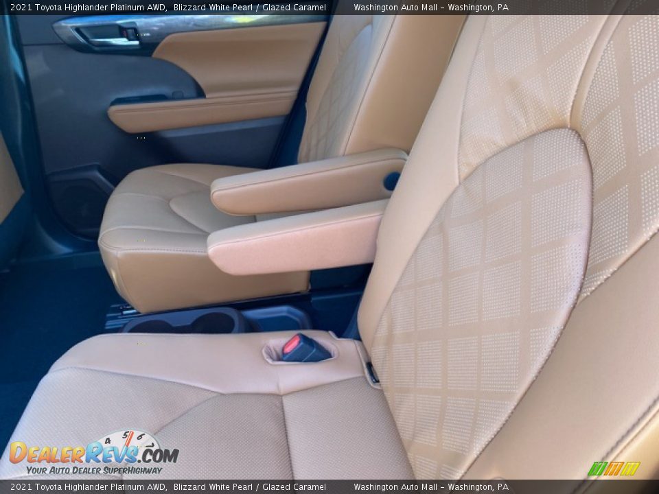 2021 Toyota Highlander Platinum AWD Blizzard White Pearl / Glazed Caramel Photo #27