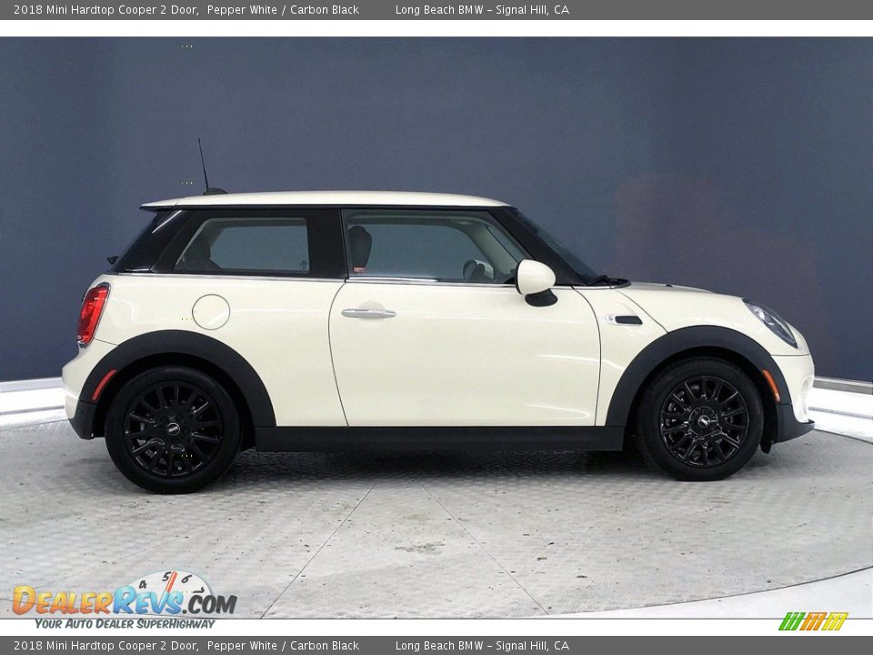 2018 Mini Hardtop Cooper 2 Door Pepper White / Carbon Black Photo #14