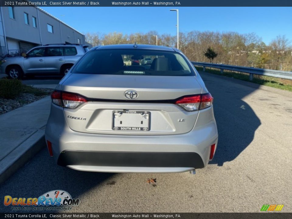 2021 Toyota Corolla LE Classic Silver Metallic / Black Photo #15