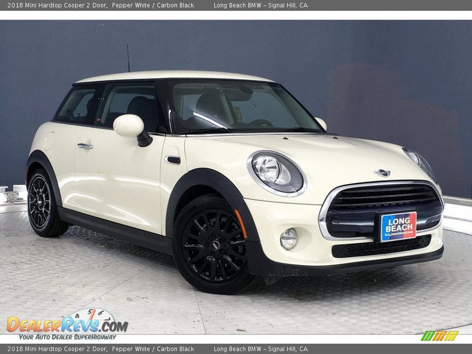 Front 3/4 View of 2018 Mini Hardtop Cooper 2 Door Photo #35