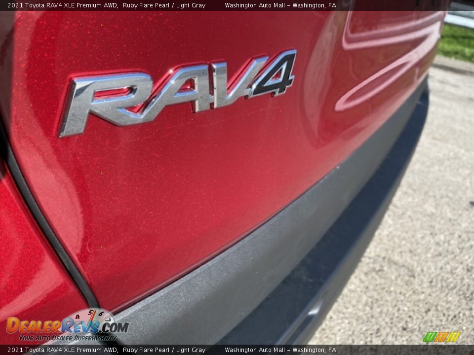 2021 Toyota RAV4 XLE Premium AWD Ruby Flare Pearl / Light Gray Photo #31