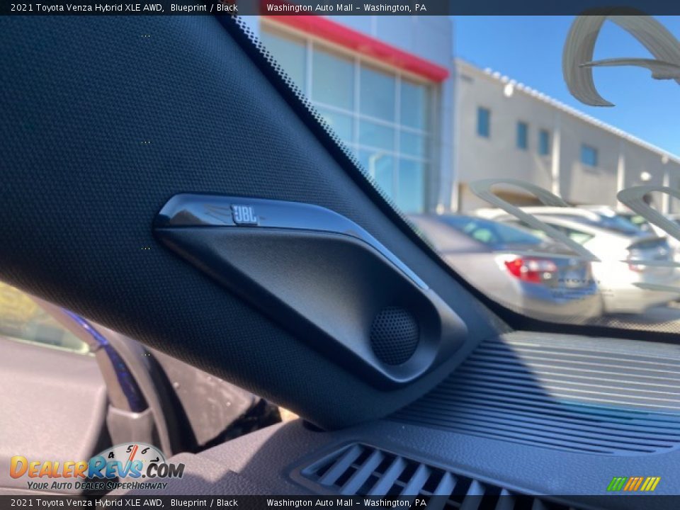 2021 Toyota Venza Hybrid XLE AWD Blueprint / Black Photo #9