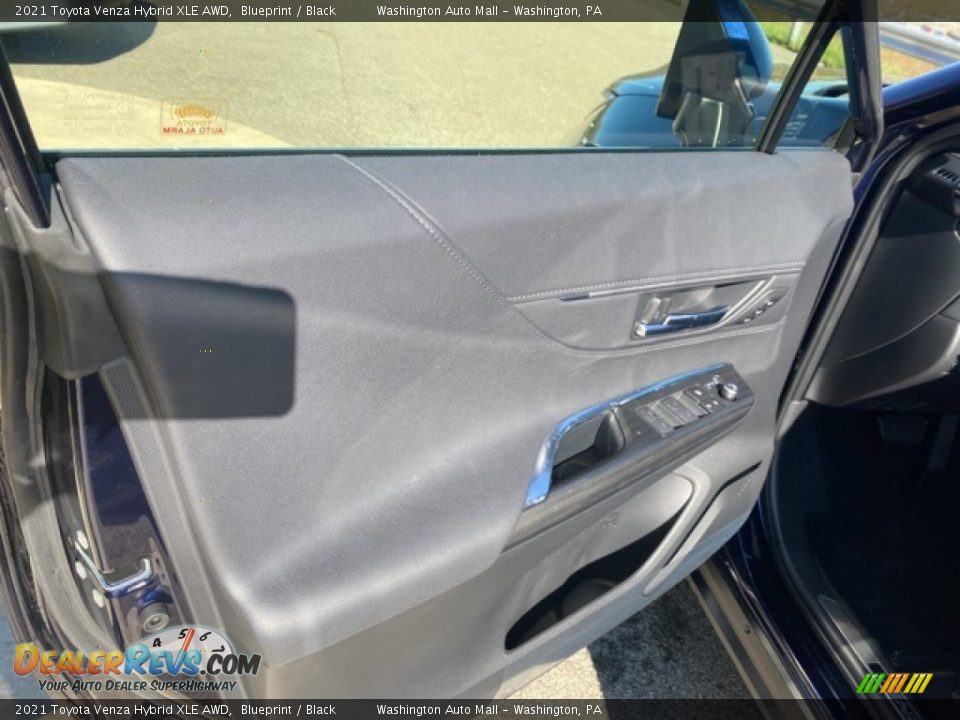 2021 Toyota Venza Hybrid XLE AWD Blueprint / Black Photo #14