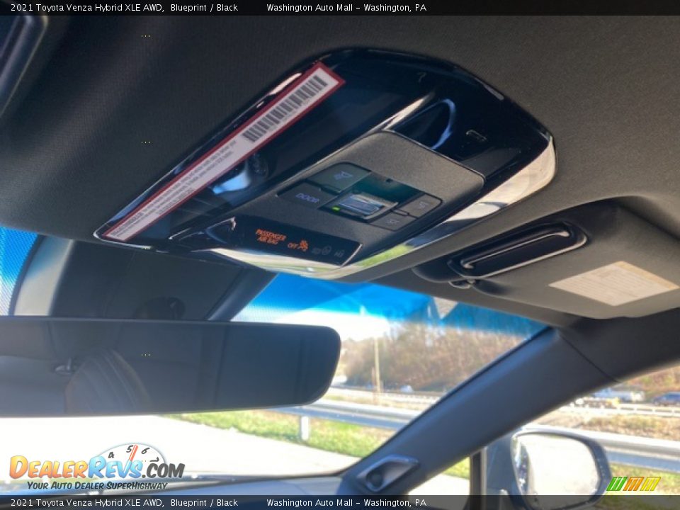 2021 Toyota Venza Hybrid XLE AWD Blueprint / Black Photo #18