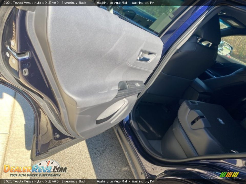 2021 Toyota Venza Hybrid XLE AWD Blueprint / Black Photo #19