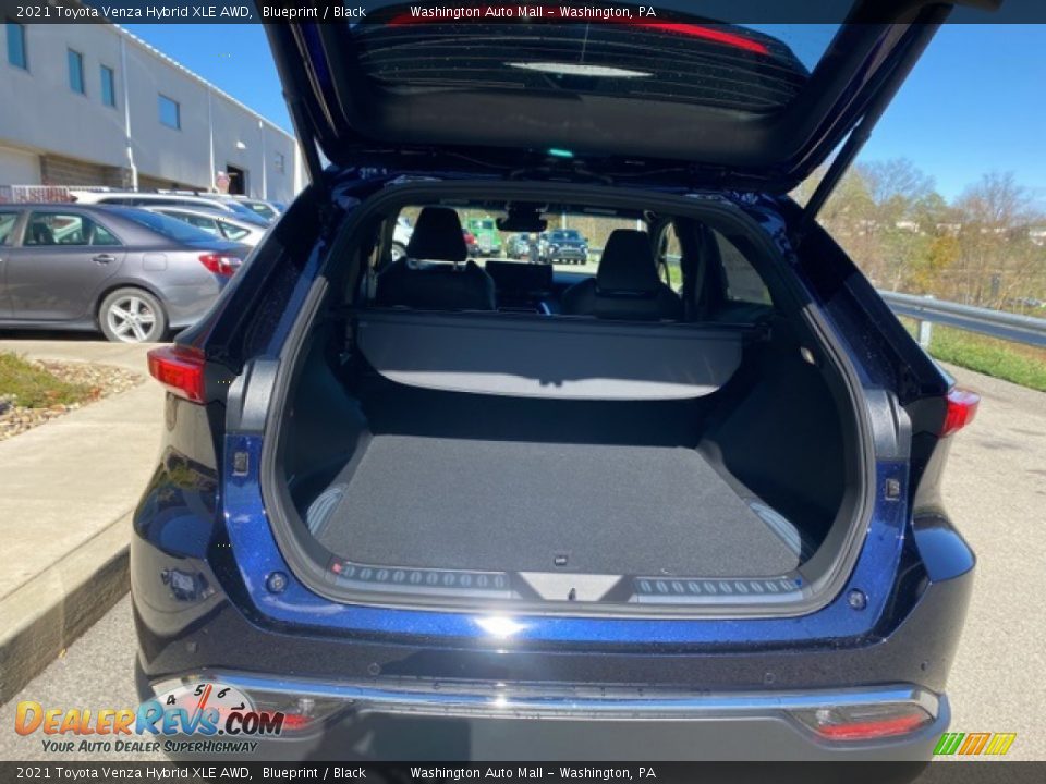 2021 Toyota Venza Hybrid XLE AWD Blueprint / Black Photo #28