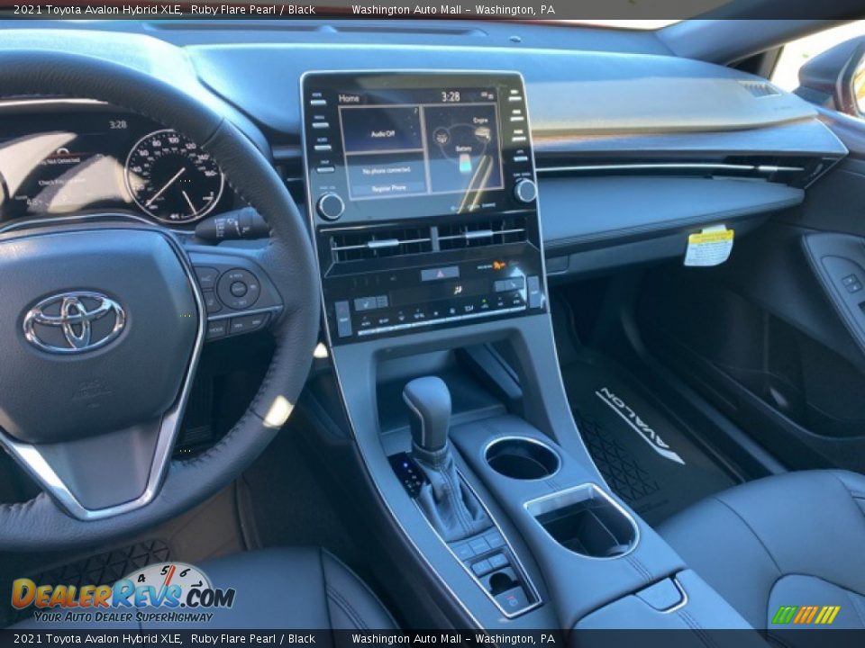 Dashboard of 2021 Toyota Avalon Hybrid XLE Photo #3