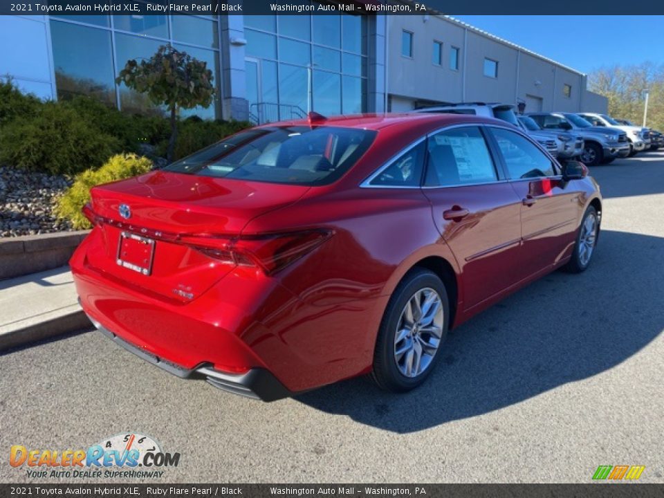 2021 Toyota Avalon Hybrid XLE Ruby Flare Pearl / Black Photo #15