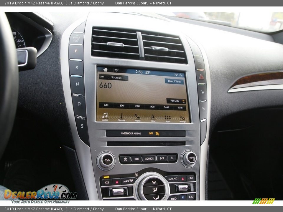 Controls of 2019 Lincoln MKZ Reserve II AWD Photo #18