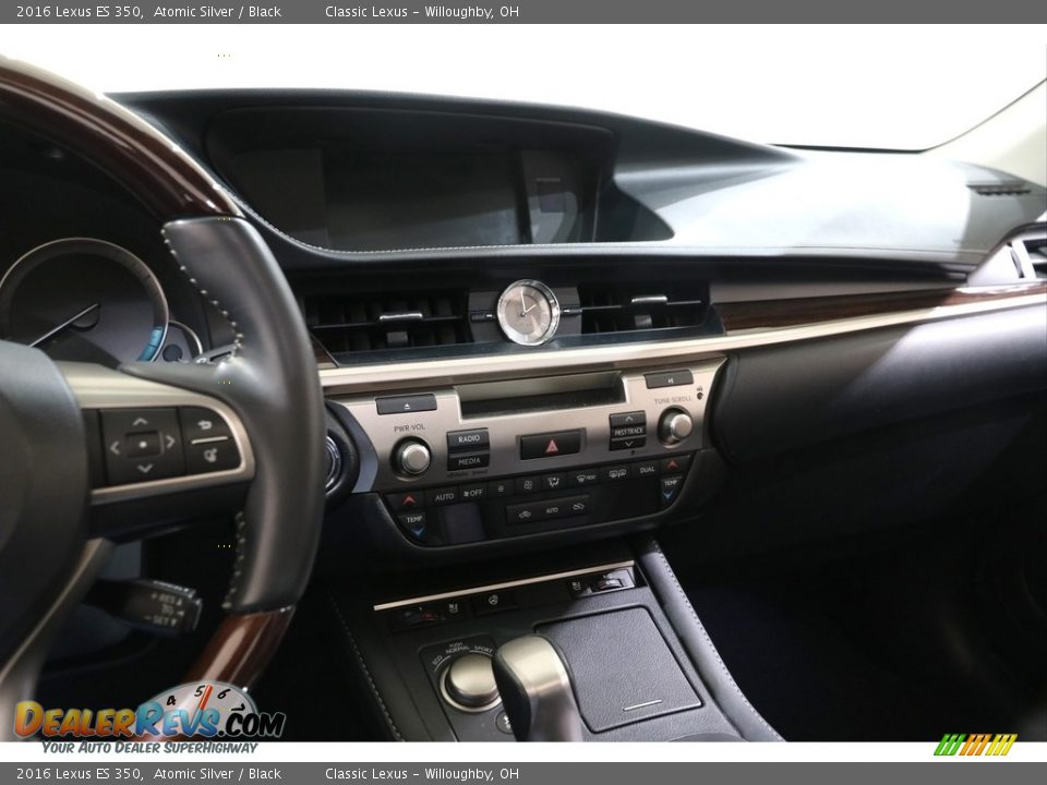 Controls of 2016 Lexus ES 350 Photo #9