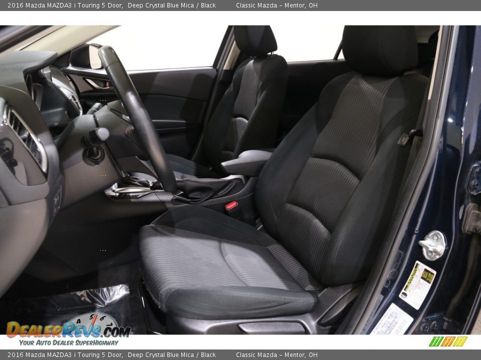Front Seat of 2016 Mazda MAZDA3 i Touring 5 Door Photo #5