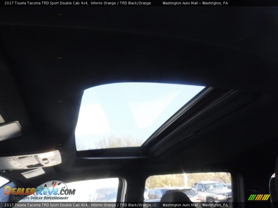2017 Toyota Tacoma TRD Sport Double Cab 4x4 Inferno Orange / TRD Black/Orange Photo #20