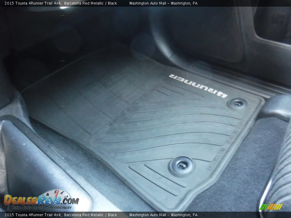 2015 Toyota 4Runner Trail 4x4 Barcelona Red Metallic / Black Photo #24