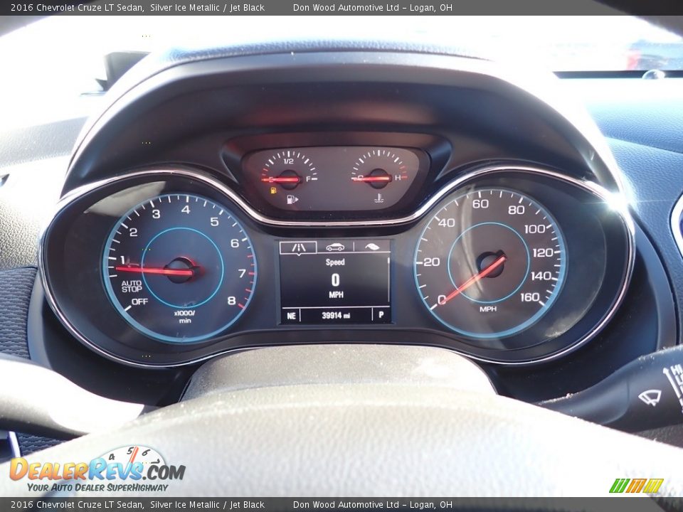 2016 Chevrolet Cruze LT Sedan Gauges Photo #21