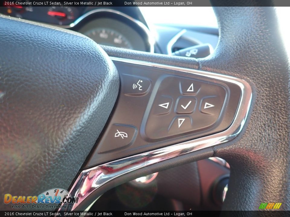 2016 Chevrolet Cruze LT Sedan Steering Wheel Photo #25