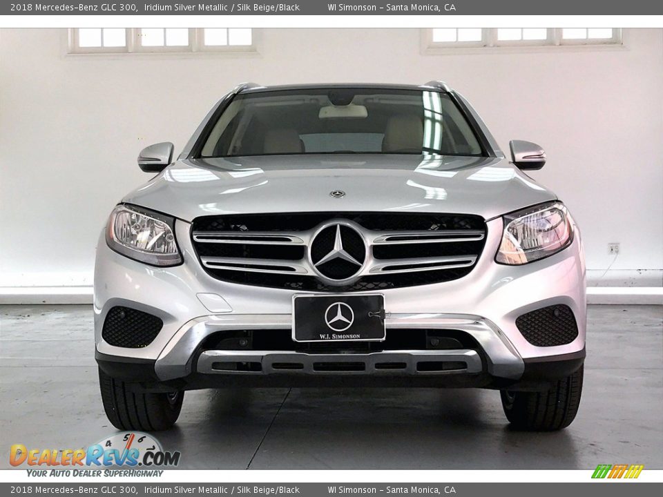 2018 Mercedes-Benz GLC 300 Iridium Silver Metallic / Silk Beige/Black Photo #2