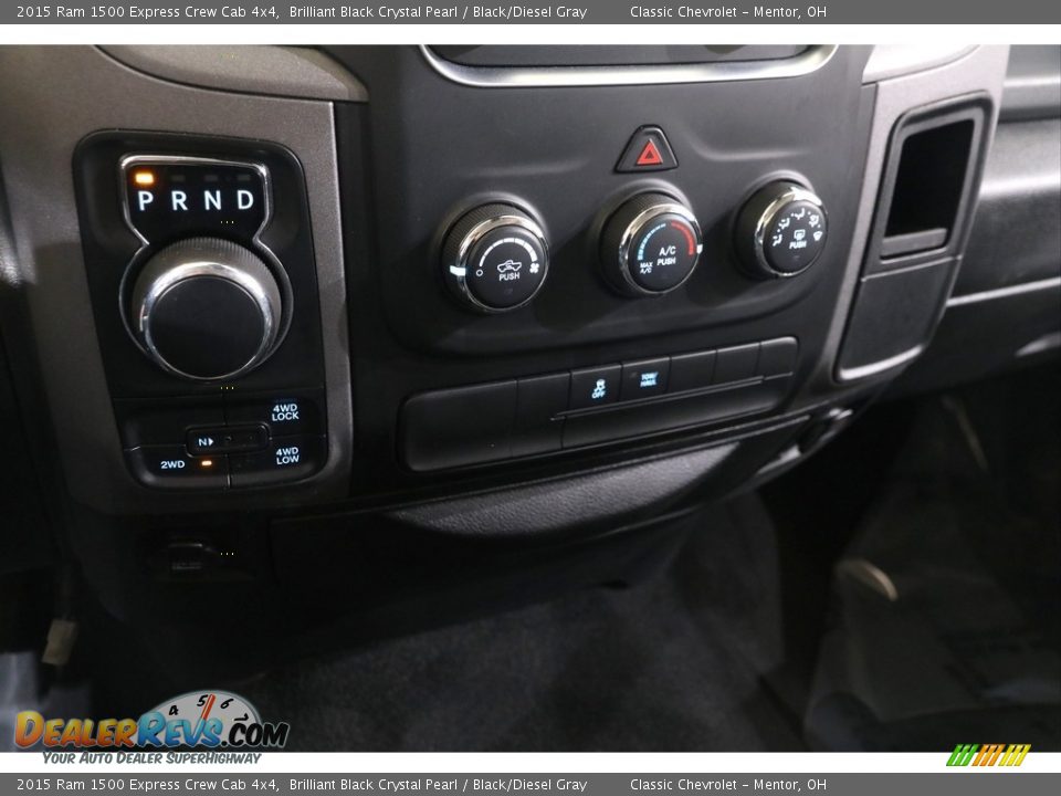 Controls of 2015 Ram 1500 Express Crew Cab 4x4 Photo #18