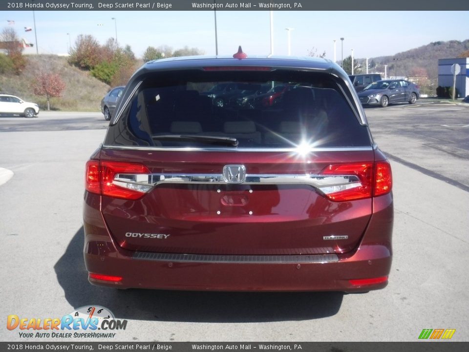 2018 Honda Odyssey Touring Deep Scarlet Pearl / Beige Photo #9