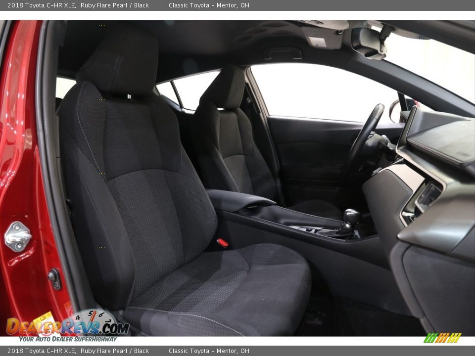 2018 Toyota C-HR XLE Ruby Flare Pearl / Black Photo #15