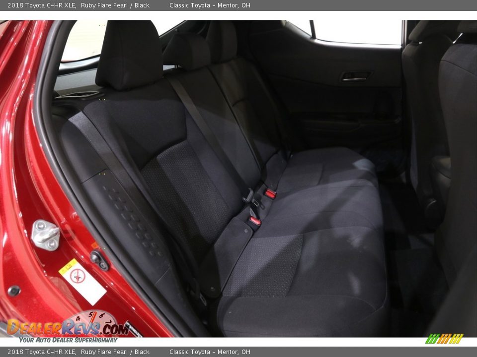 2018 Toyota C-HR XLE Ruby Flare Pearl / Black Photo #16