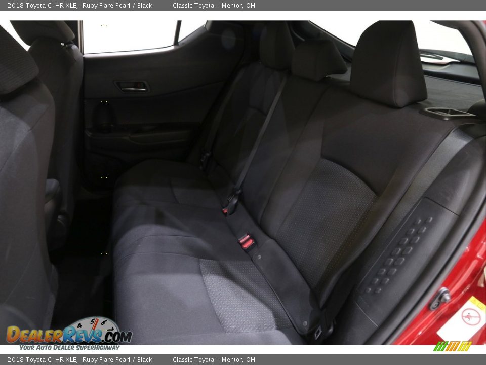 2018 Toyota C-HR XLE Ruby Flare Pearl / Black Photo #17