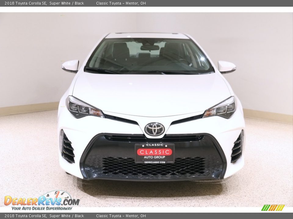 2018 Toyota Corolla SE Super White / Black Photo #2