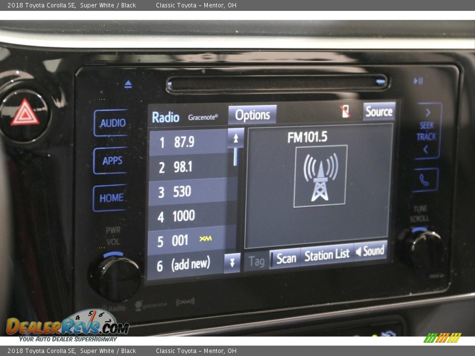 2018 Toyota Corolla SE Super White / Black Photo #10