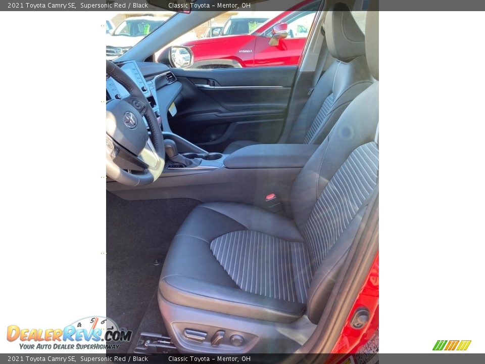 2021 Toyota Camry SE Supersonic Red / Black Photo #2