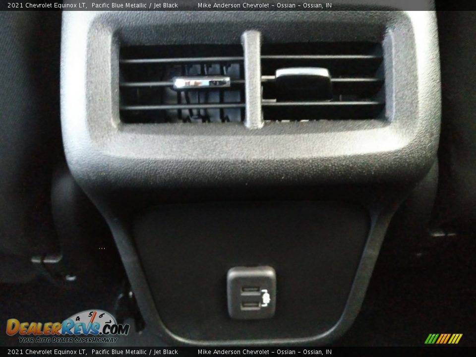 2021 Chevrolet Equinox LT Pacific Blue Metallic / Jet Black Photo #16