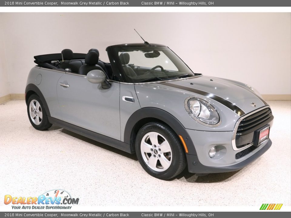 2018 Mini Convertible Cooper Moonwalk Grey Metallic / Carbon Black Photo #1