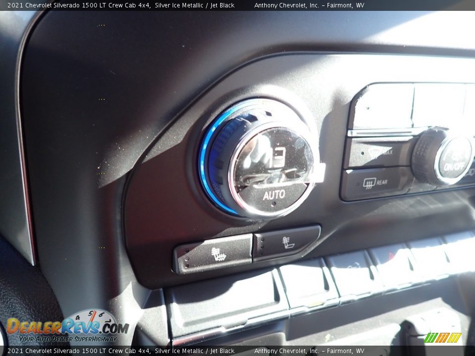 2021 Chevrolet Silverado 1500 LT Crew Cab 4x4 Silver Ice Metallic / Jet Black Photo #2
