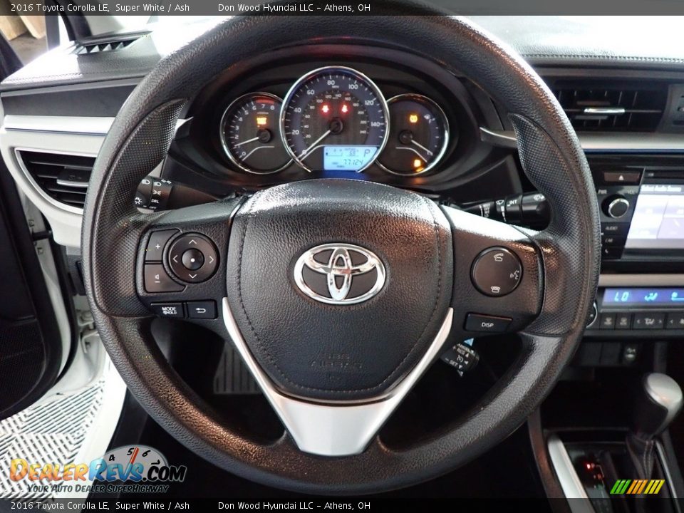 2016 Toyota Corolla LE Super White / Ash Photo #29