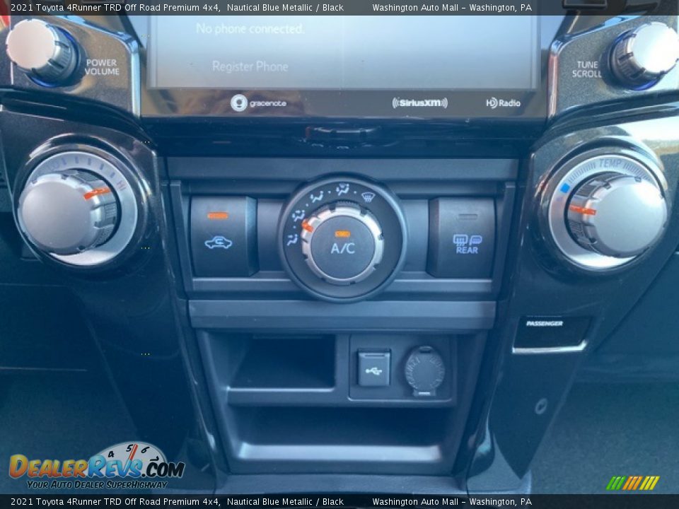 Controls of 2021 Toyota 4Runner TRD Off Road Premium 4x4 Photo #20