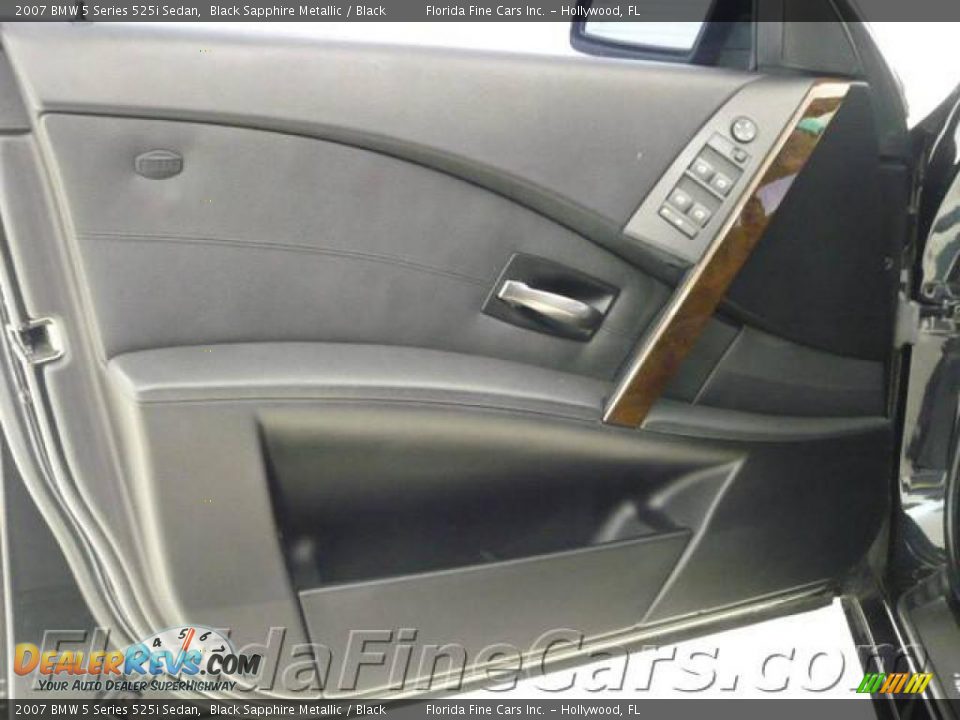 2007 BMW 5 Series 525i Sedan Black Sapphire Metallic / Black Photo #11