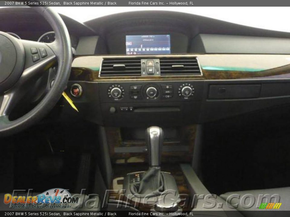 2007 BMW 5 Series 525i Sedan Black Sapphire Metallic / Black Photo #18