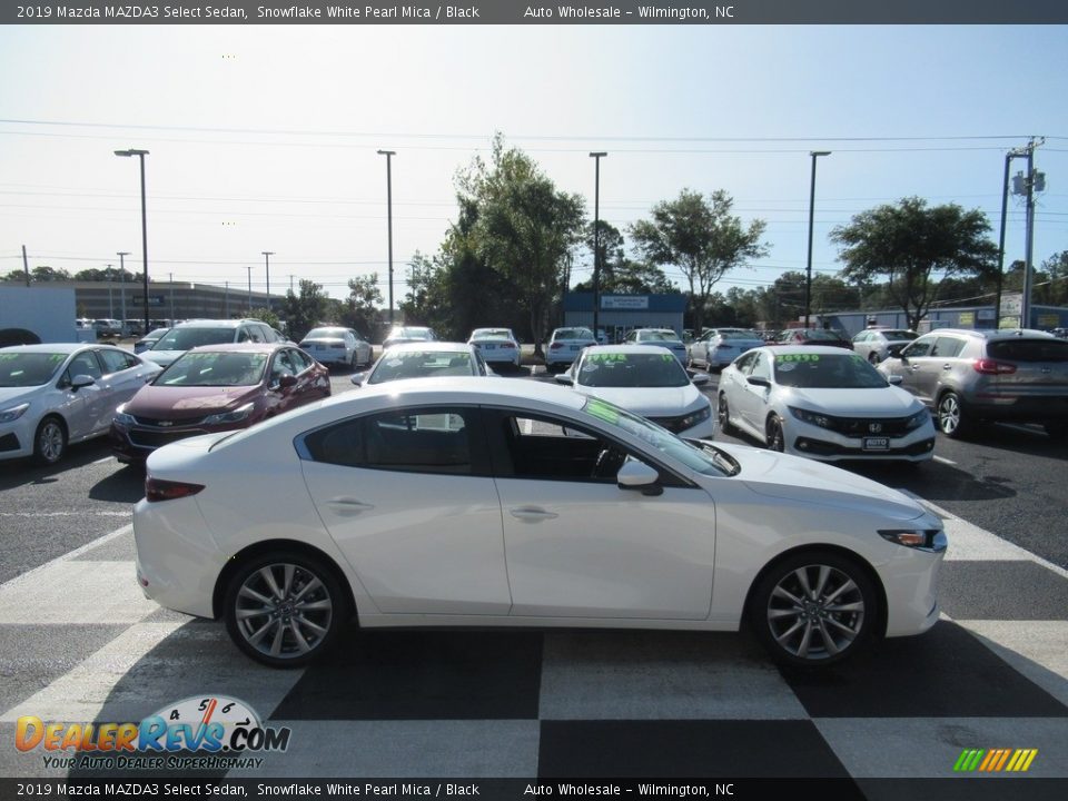 2019 Mazda MAZDA3 Select Sedan Snowflake White Pearl Mica / Black Photo #3