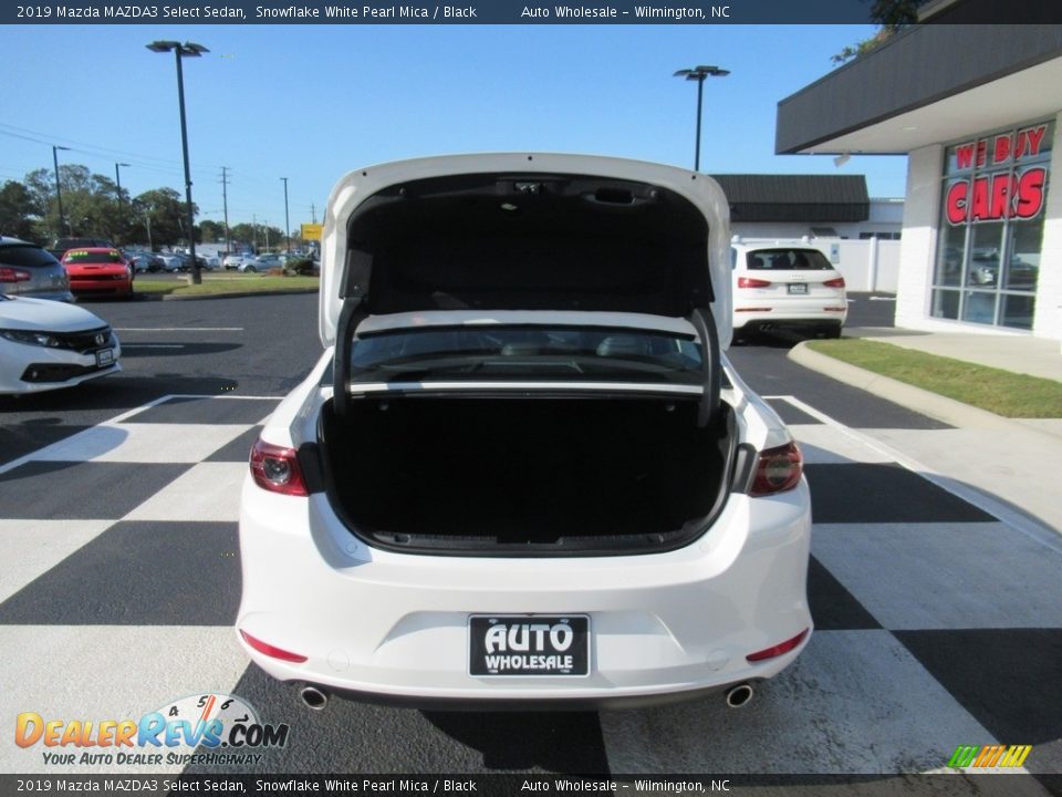 2019 Mazda MAZDA3 Select Sedan Snowflake White Pearl Mica / Black Photo #5