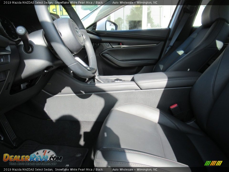 2019 Mazda MAZDA3 Select Sedan Snowflake White Pearl Mica / Black Photo #10