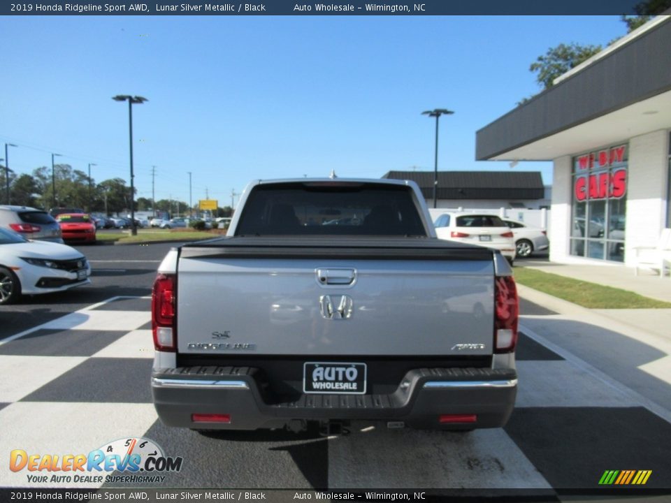2019 Honda Ridgeline Sport AWD Lunar Silver Metallic / Black Photo #4
