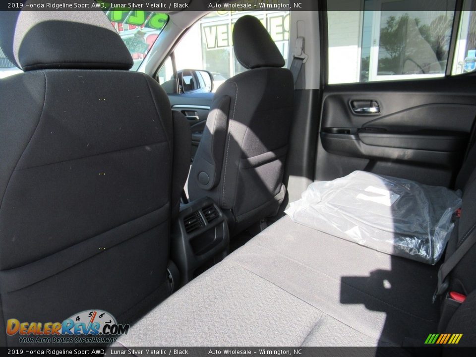 2019 Honda Ridgeline Sport AWD Lunar Silver Metallic / Black Photo #11